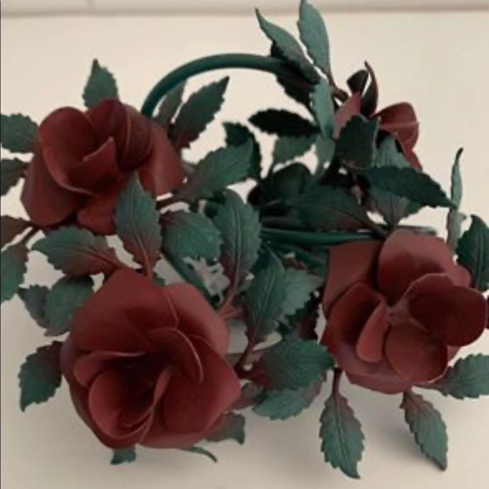 Rose napkin rings